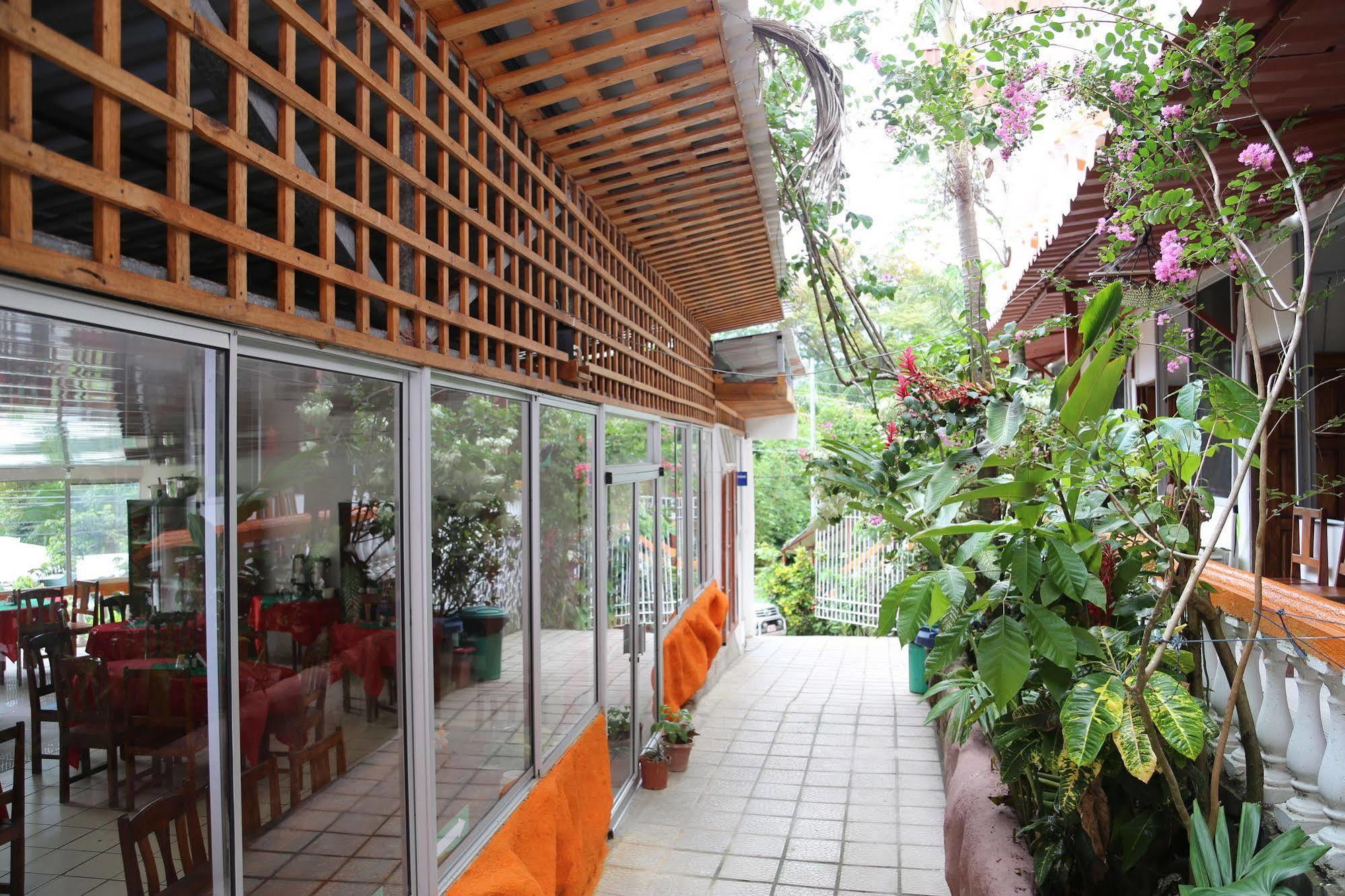 Hotel Coco Beach Manuel Antonio Eksteriør bilde