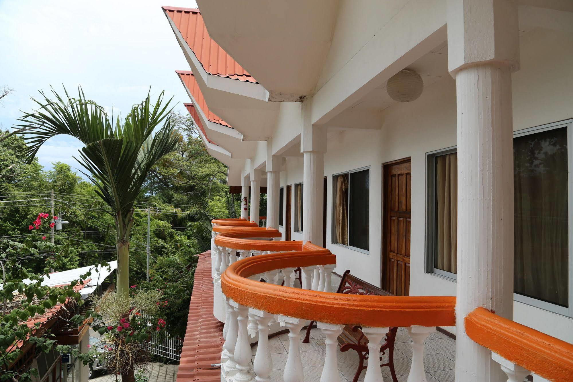 Hotel Coco Beach Manuel Antonio Eksteriør bilde